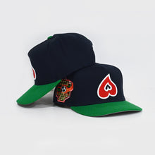 Load image into Gallery viewer, Heart World Cup Snapback