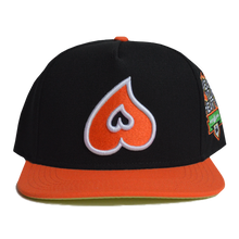 Load image into Gallery viewer, Heart Snapback